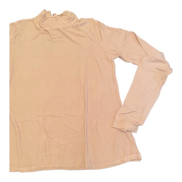 M. Stars Wht 2x1 Rib LS Mock Neck Swing Blouse - Picture 8 of 14